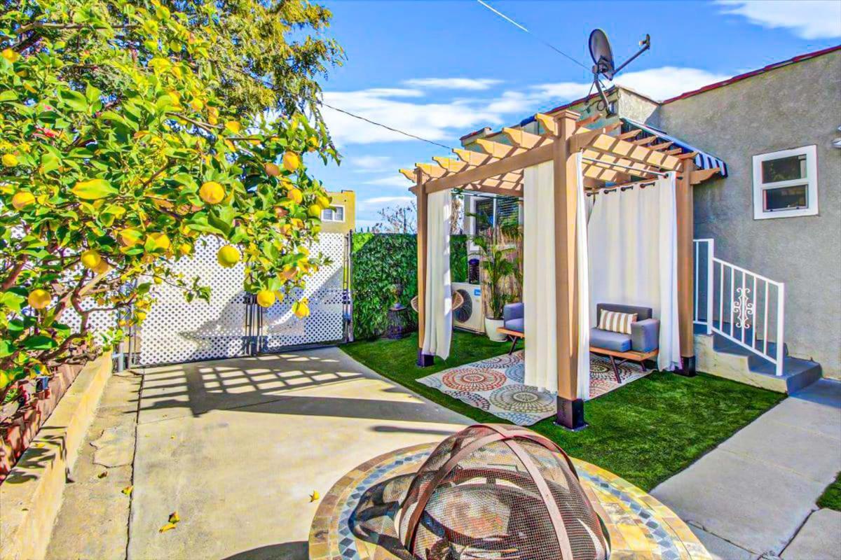 Modern 2-Bedroom Haven In The Heart Of La- Hud-Vp Лос Анджелис Екстериор снимка